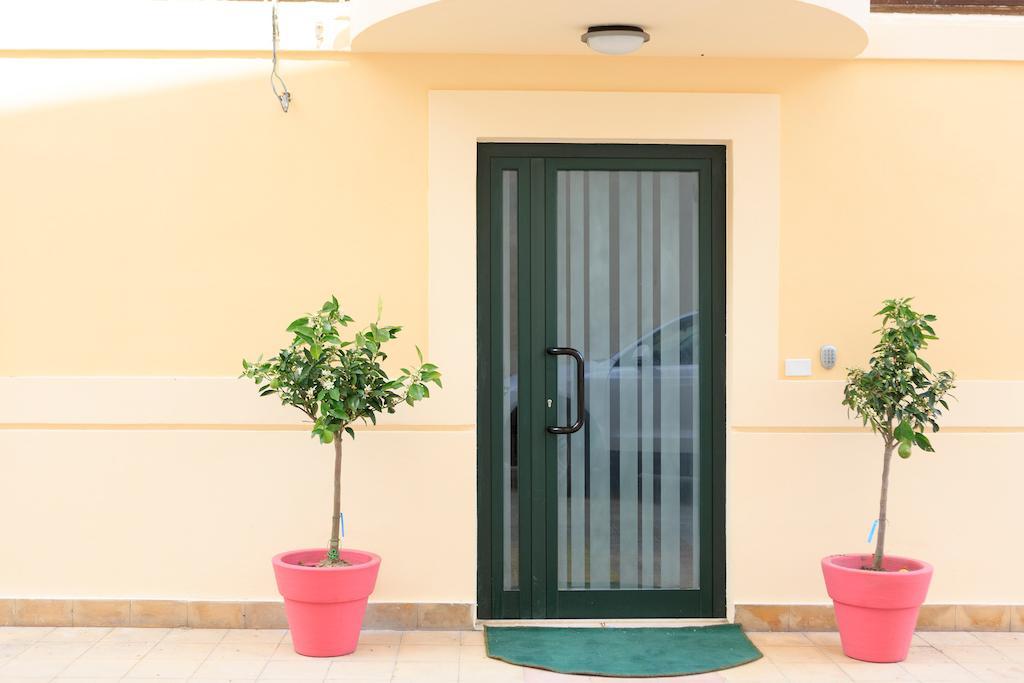 B&B Porta Della Sicilia Messina Rum bild
